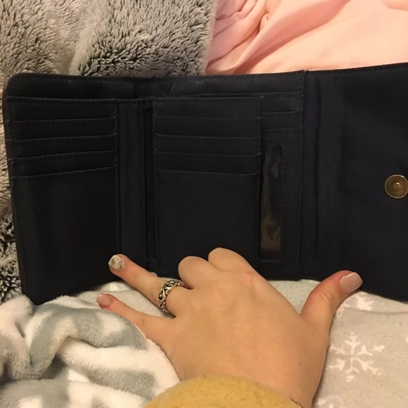 Tommy Hilfiger Wallet - Picture 4 of 4